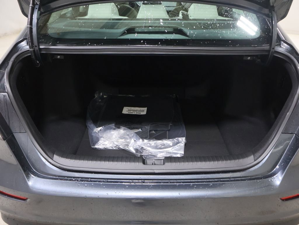 New 2025 Honda Accord SE image 15