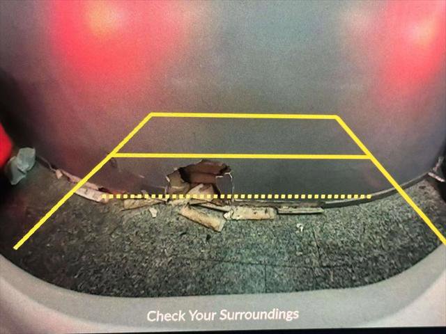 Used 2023 Acura MDX SH-AWD w/ Technology Package image 21