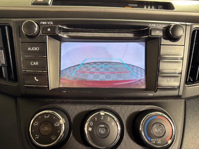 Used 2018 Toyota RAV4 LE w/ All Weather Liner Package AWD/4WD image 29