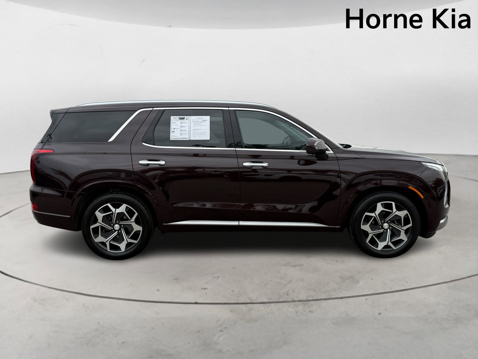 Used 2022 Hyundai Palisade Calligraphy w/ Cargo Package image 3