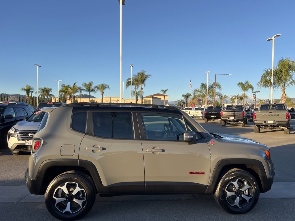 Used 2020 Jeep Renegade Trailhawk w/ Cold Weather Group image 9