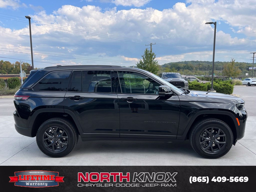 New 2027 Jeep Grand Cherokee 4WD image 22