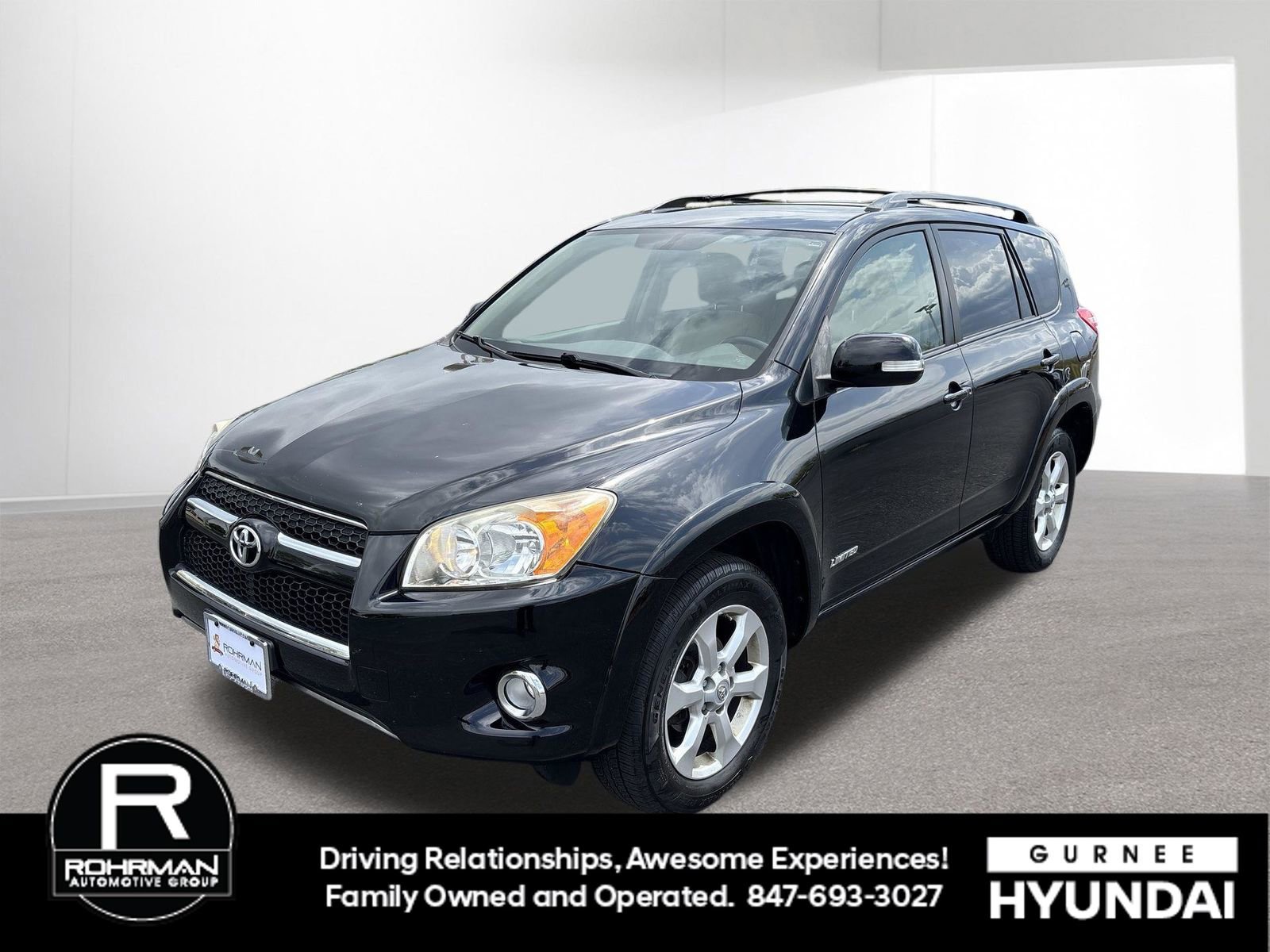 Used 2010 Toyota RAV4 Limited FWD image 4