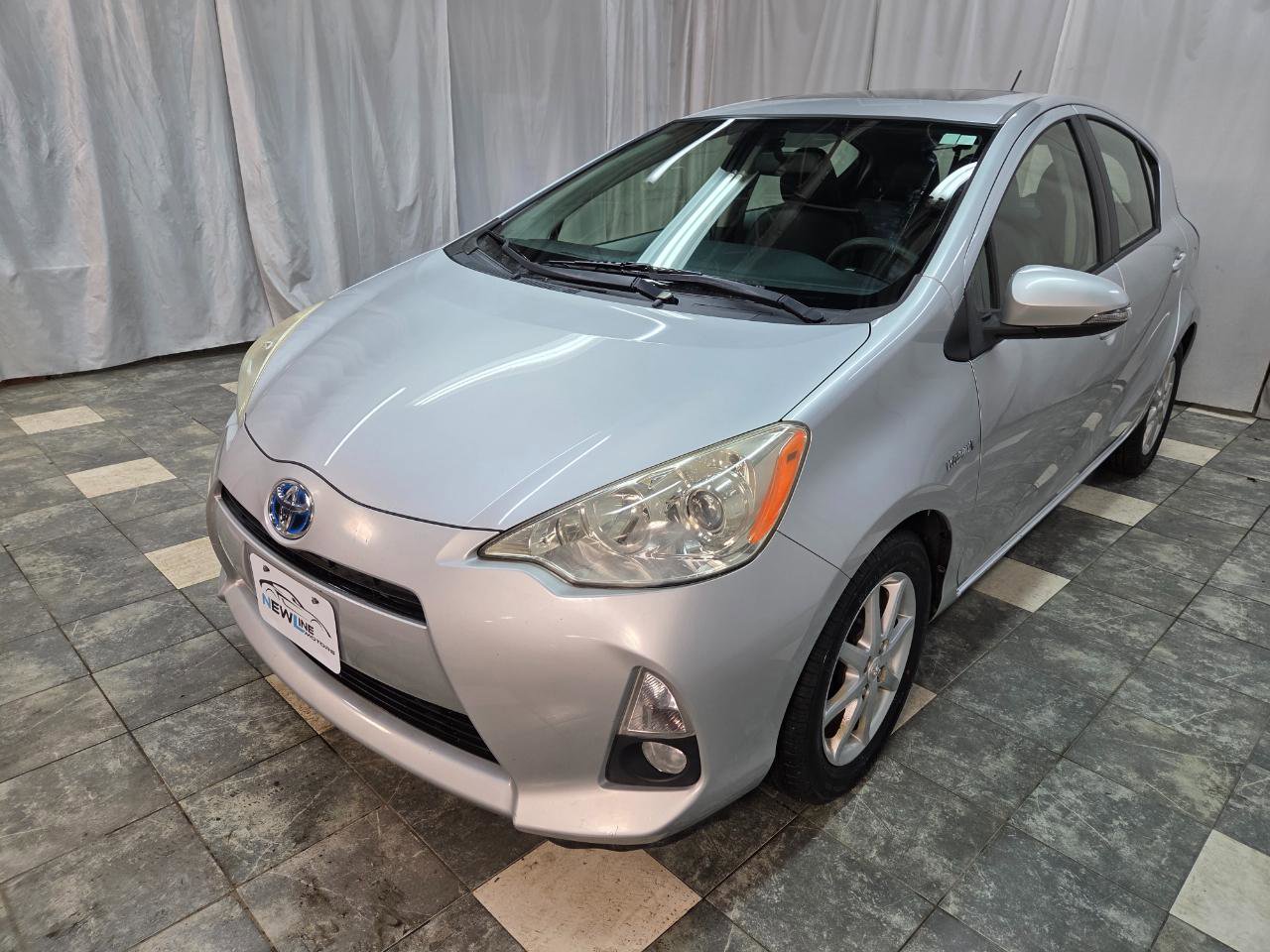 Used 2012 Toyota Prius C Four image 2