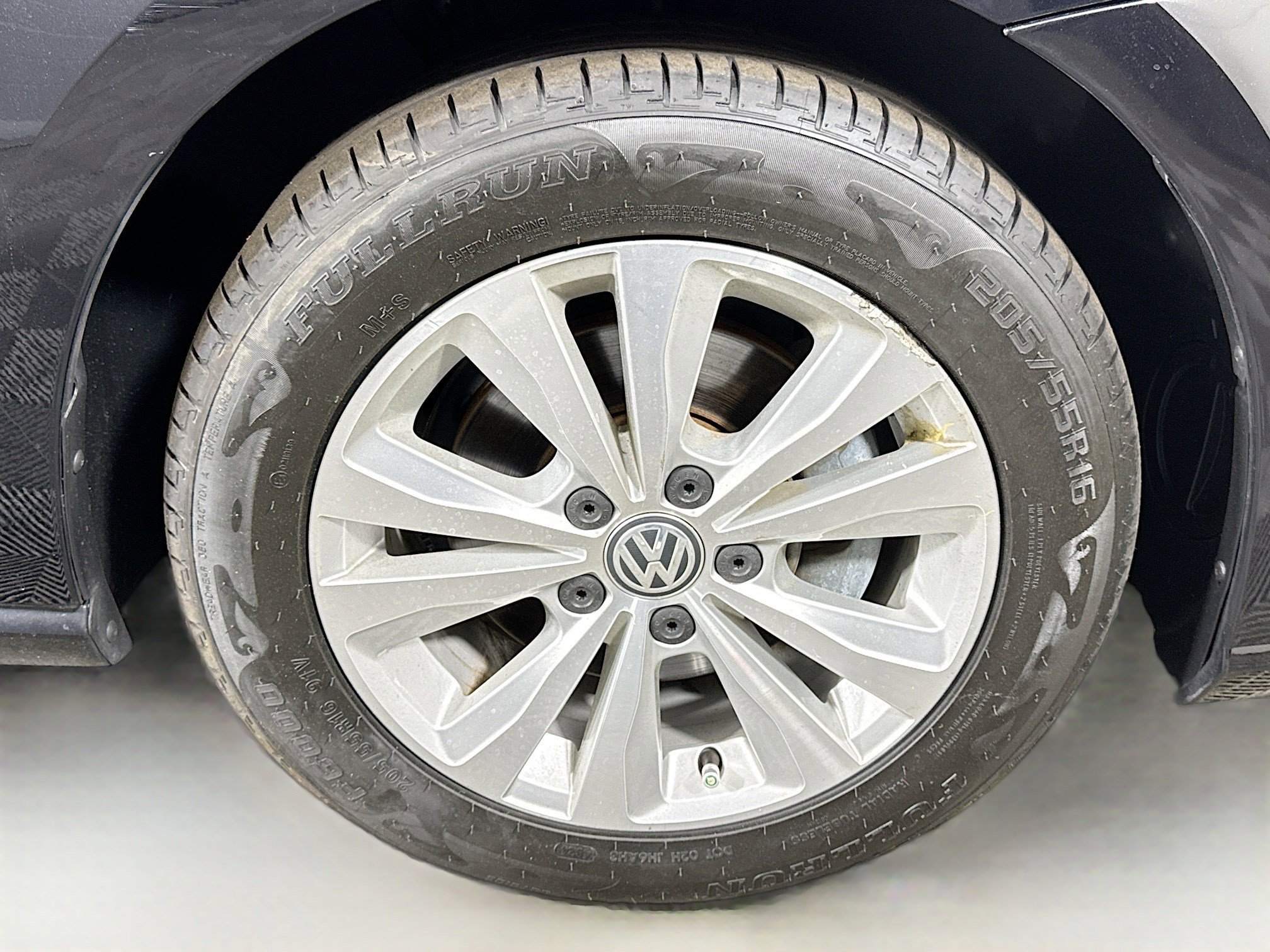 Used 2020 Volkswagen Golf 4-Door image 32