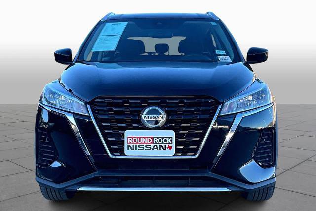 Certified 2021 Nissan Kicks SV image 3