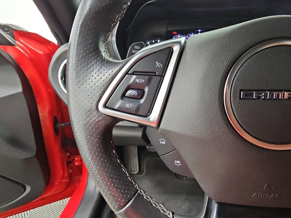 Used 2019 Chevrolet Camaro SS RWD image 27