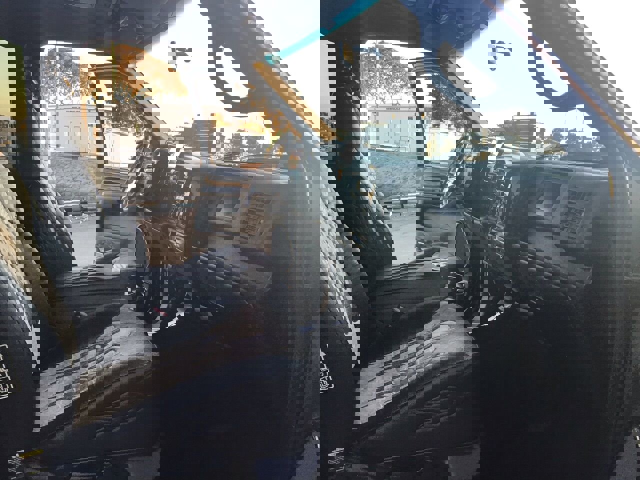 Used 2001 Ford Excursion XLT image 44