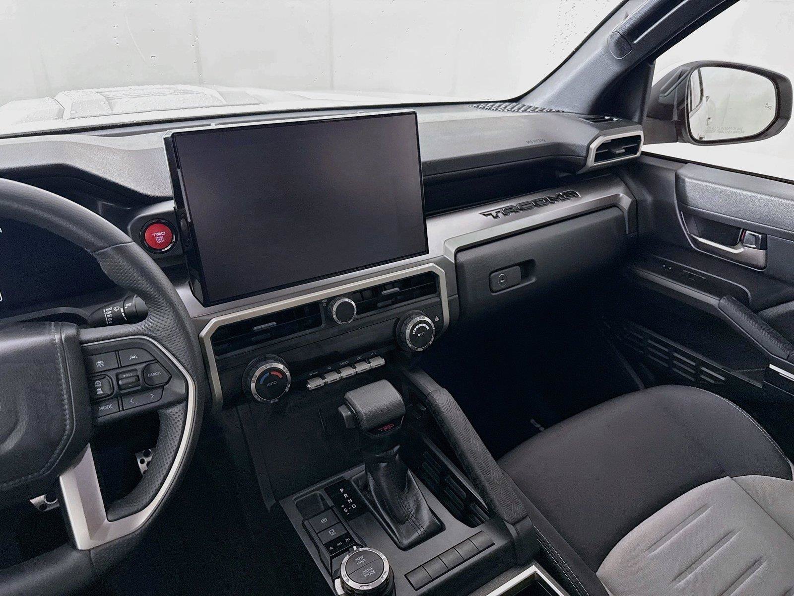 Certified 2025 Toyota Tacoma TRD Sport AWD/4WD image 46