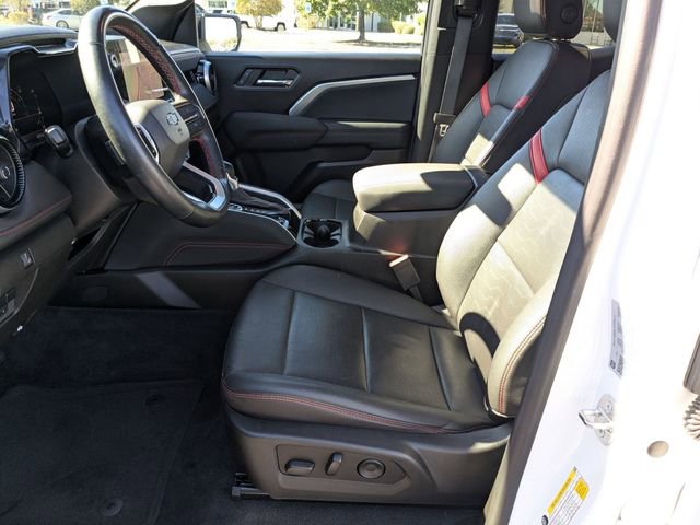 Used 2023 Chevrolet Colorado Z71 w/ Z71 Convenience Package 2 image 15