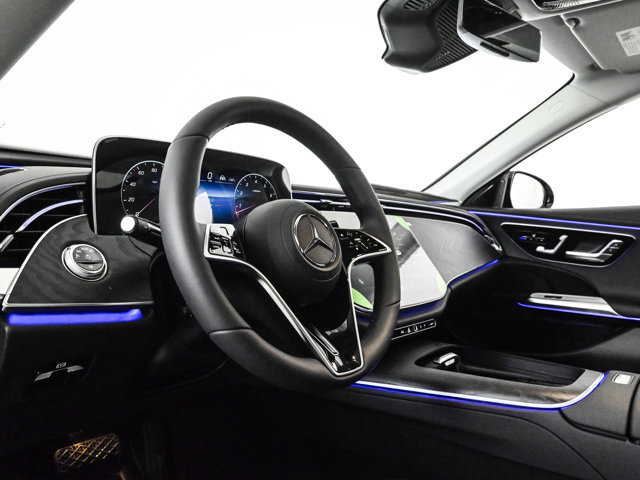 New 2026 Mercedes-Benz E 350 4MATIC Sedan image 10