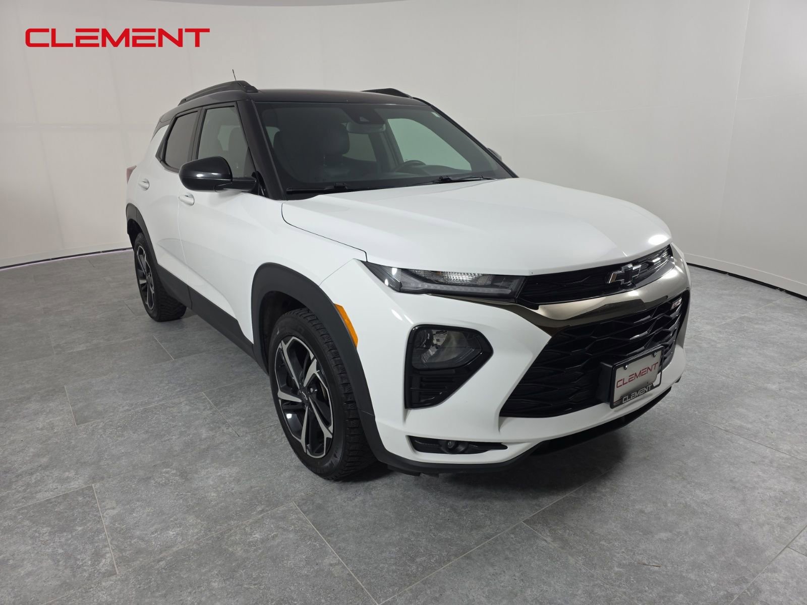 Used 2023 Chevrolet TrailBlazer RS w/ Convenience Package image 3