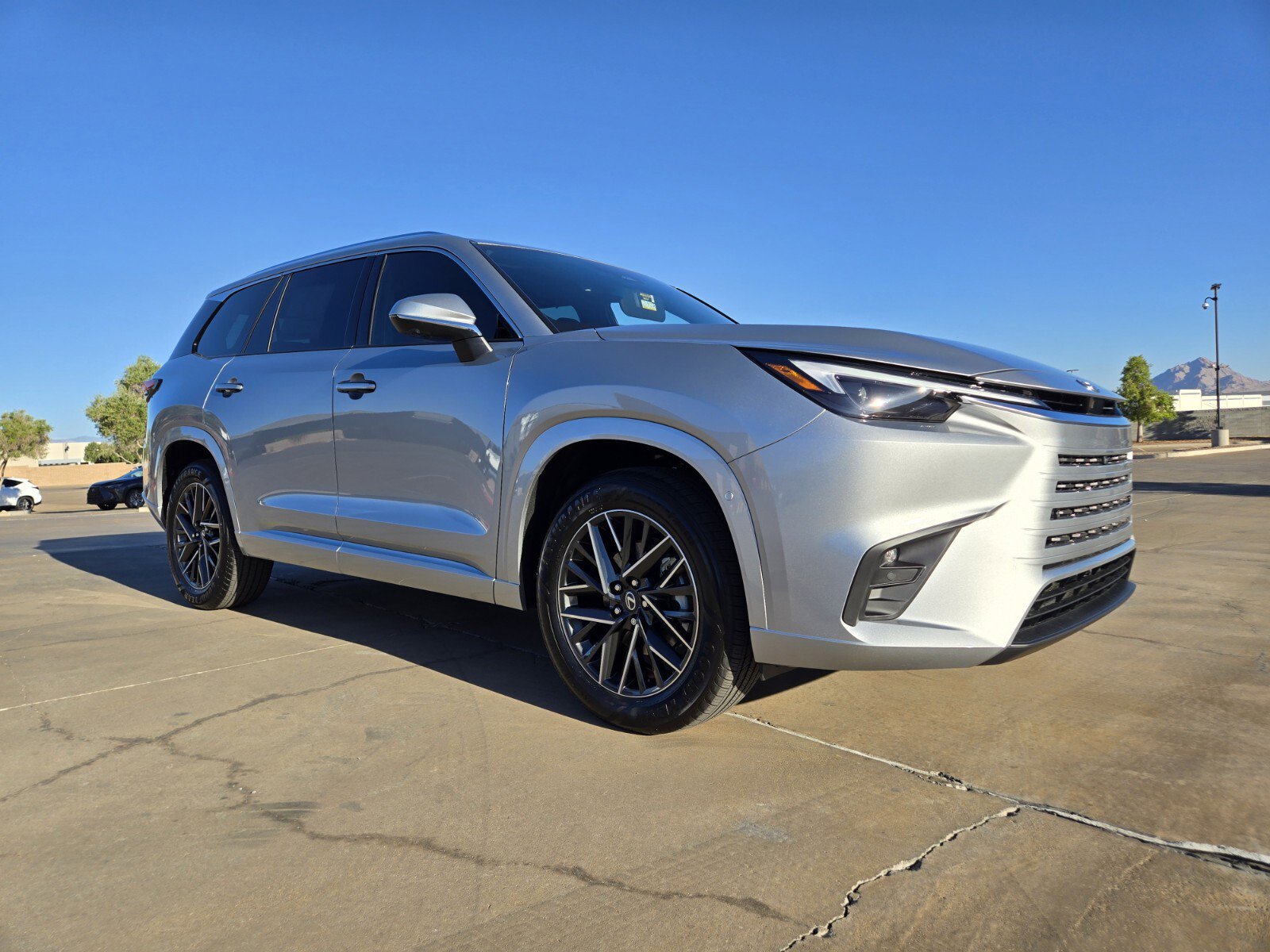 New 2026 Lexus TX 350 AWD image 2