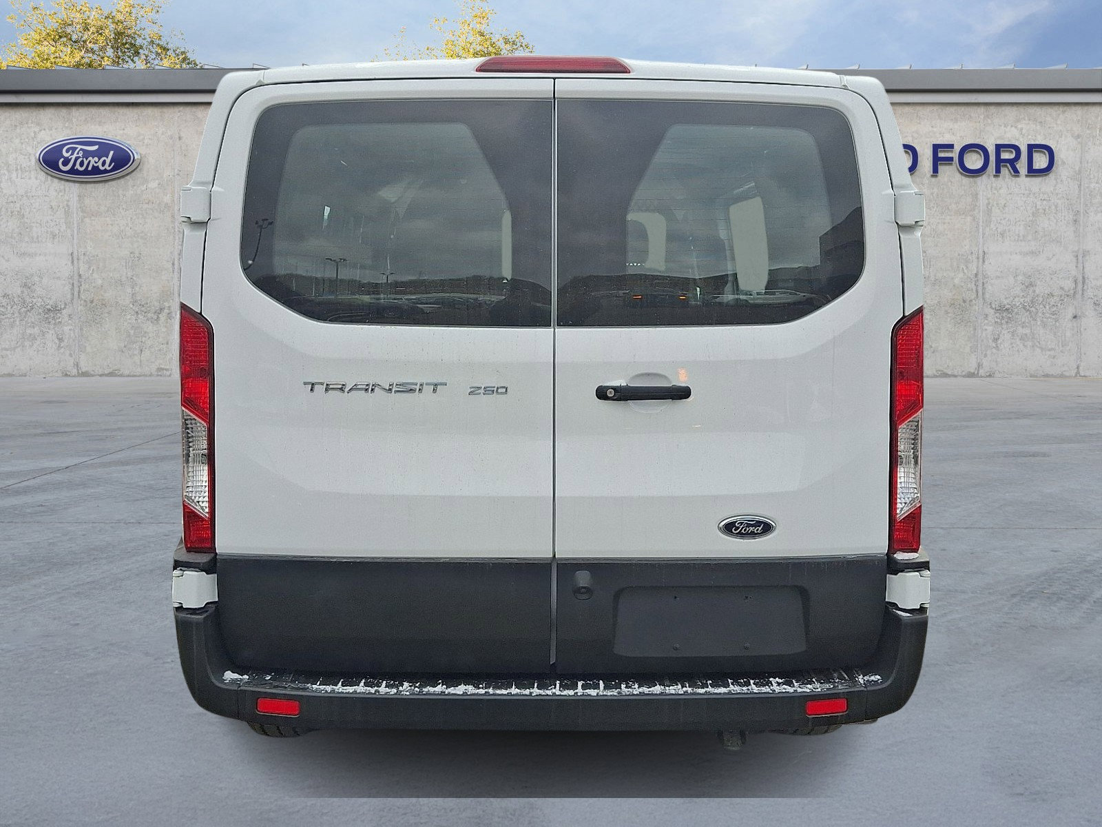 Used 2024 Ford Transit 250 Low Roof w/ Exterior Upgrade Package image 5