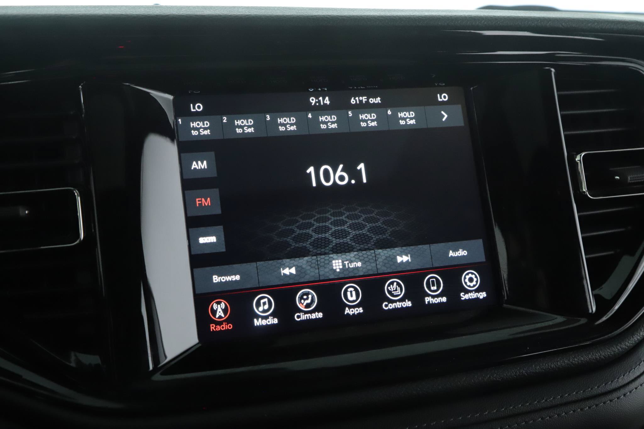 Used 2022 Dodge Durango GT w/ Blacktop Package AWD/4WD image 13