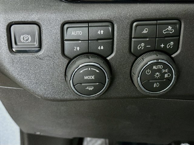 New 2026 Chevrolet Silverado 1500 LT Trail Boss w/ LT Trail Boss Premium Package AWD/4WD image 12