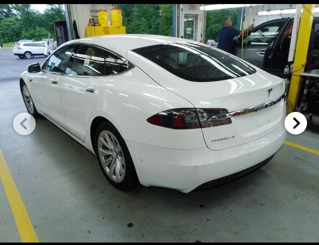 Used 2016 Tesla Model S 75 RWD image 4