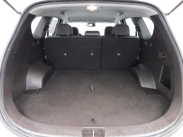 Used 2019 Hyundai Santa Fe SEL image 12
