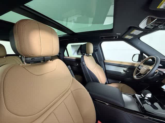 New 2027 Land Rover Range Rover Sport Dynamic SE AWD/4WD image 30