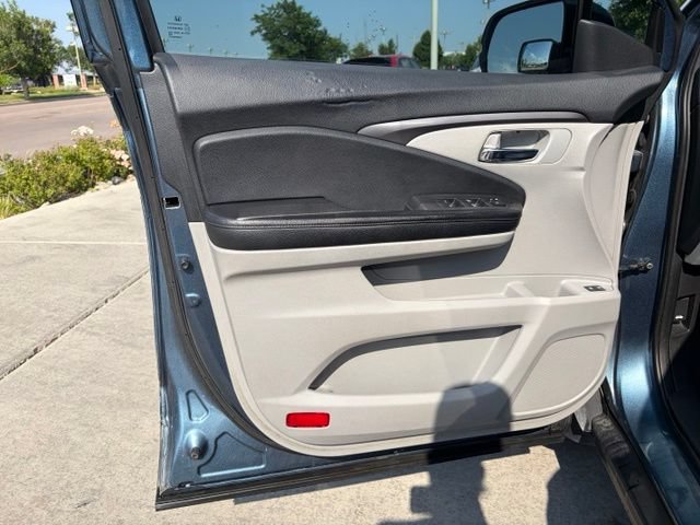 Used 2017 Honda Pilot EX-L image 9