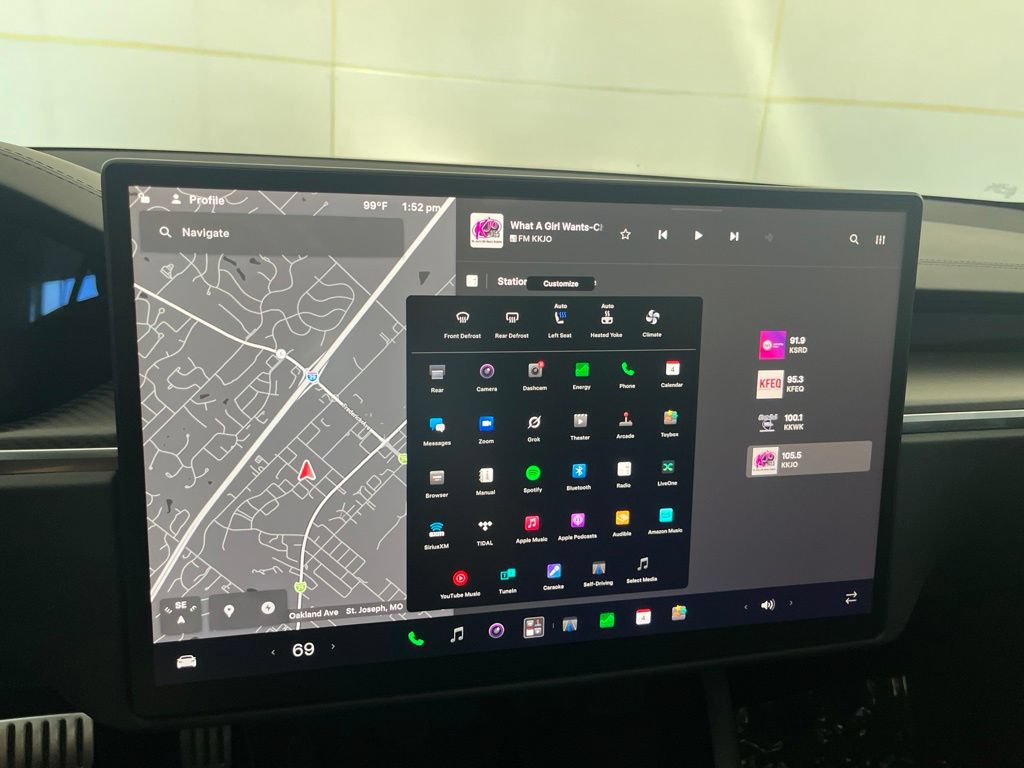Used 2023 Tesla Model S Plaid AWD/4WD image 59