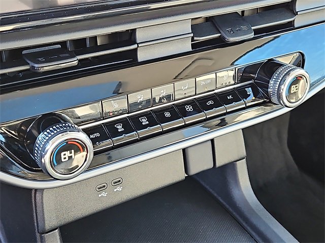 Used 2025 Honda Prologue Touring image 17