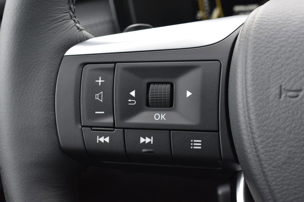 New 2026 INFINITI QX60 Luxe w/ Family Package image 21