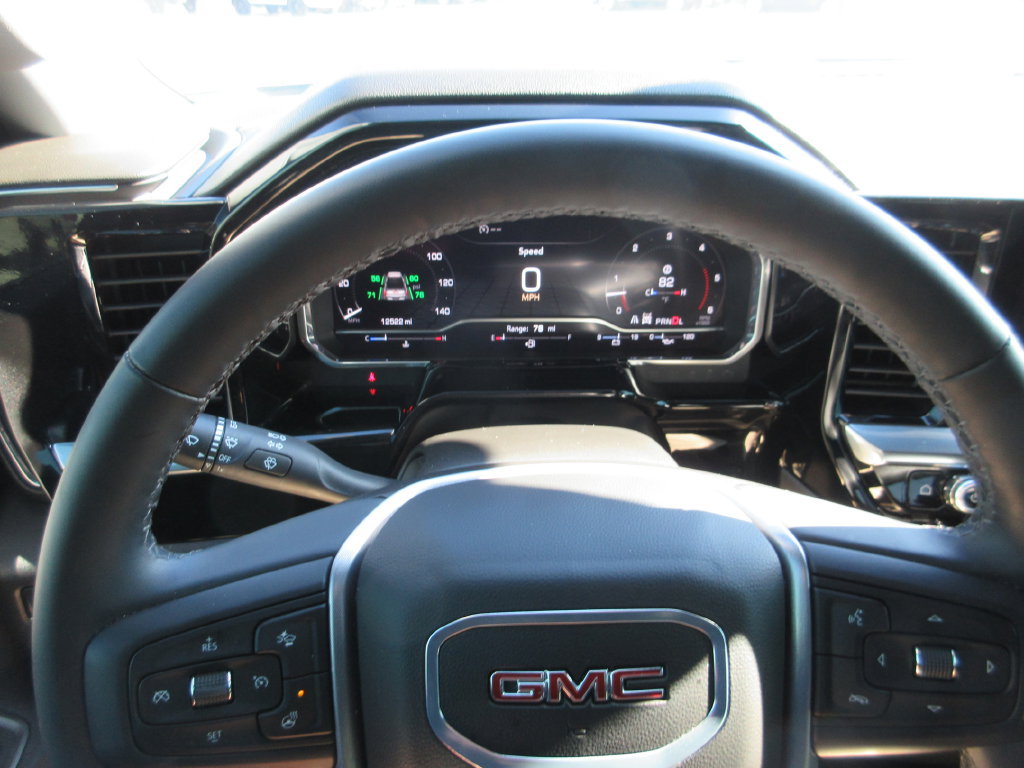 Certified 2025 GMC Sierra 3500 SLE w/ SLE Value Package AWD/4WD image 33
