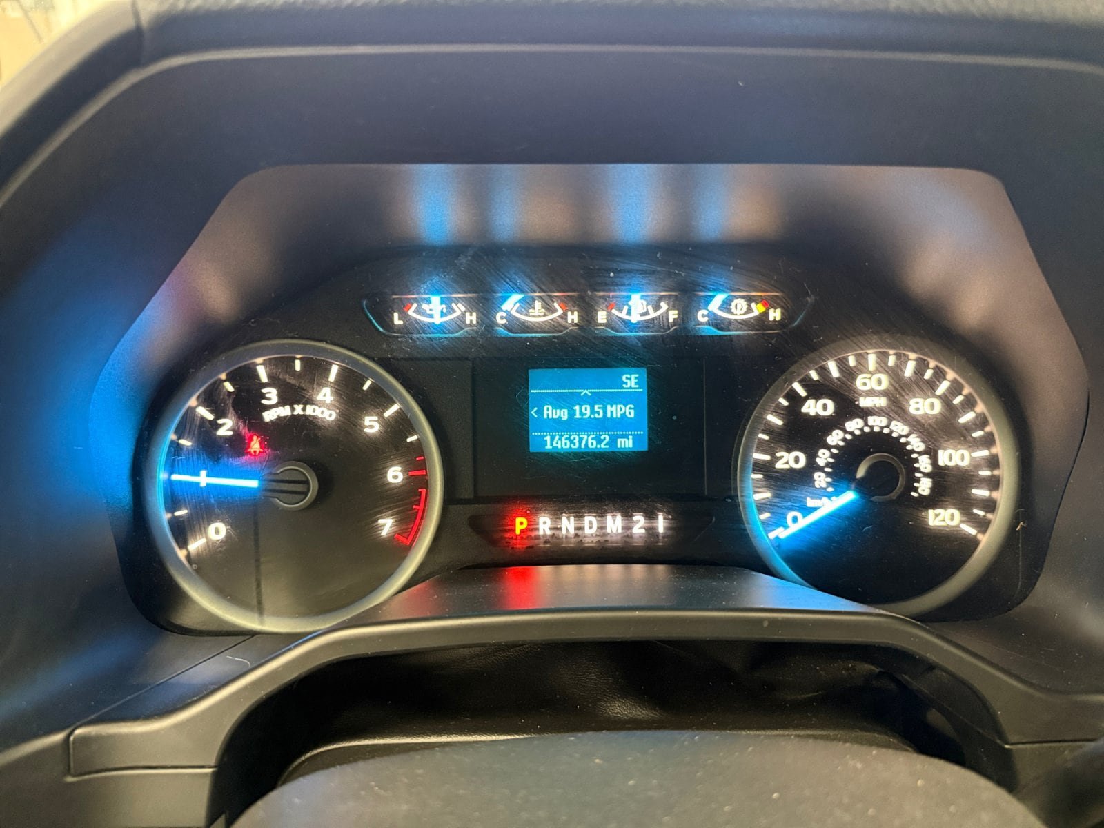 Used 2015 Ford F150 XLT AWD/4WD image 14