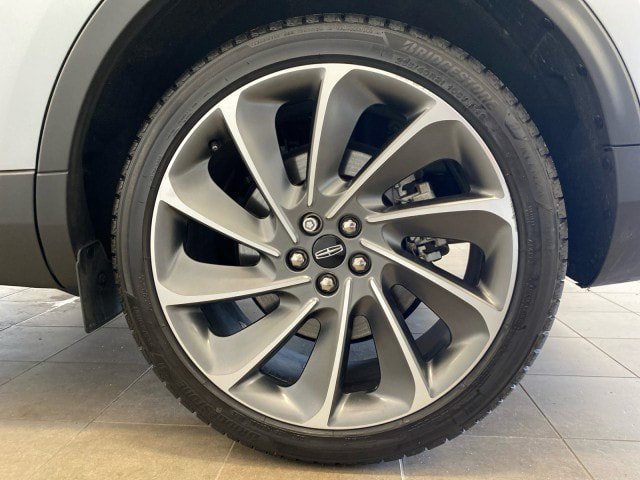 Certified 2021 Lincoln Nautilus Reserve w/ Equipment Group 201A AWD/4WD image 24