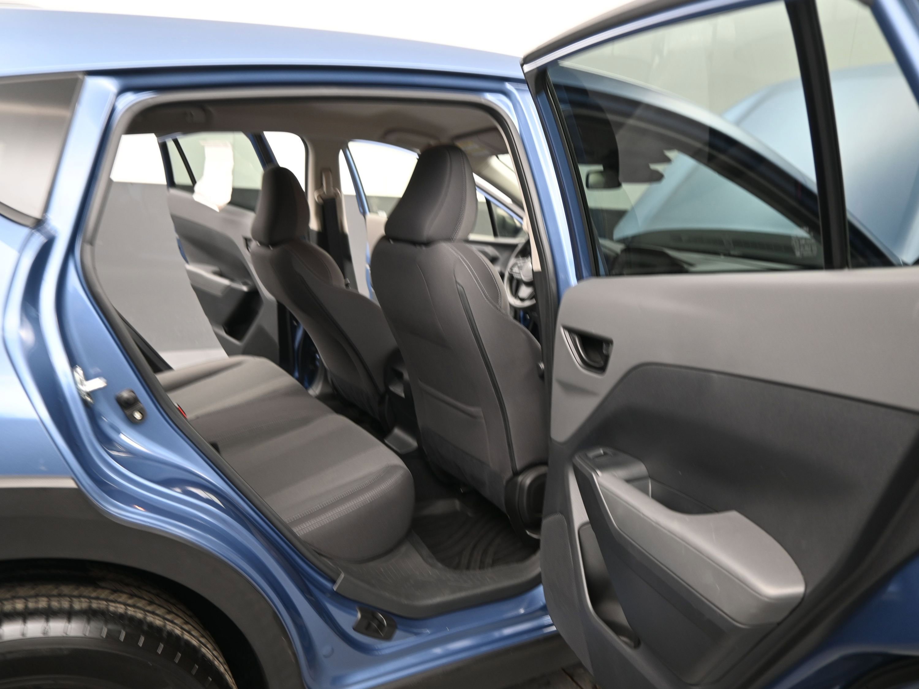 Certified 2024 Chevrolet Tahoe High Country w/ Premium Package image 24