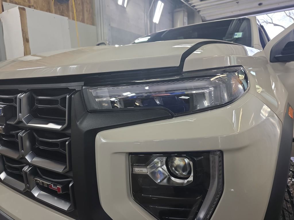 New 2026 GMC Canyon AT4 image 28