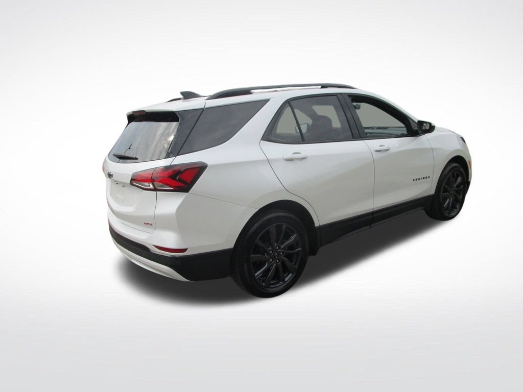 Used 2024 Chevrolet Equinox RS FWD image 9