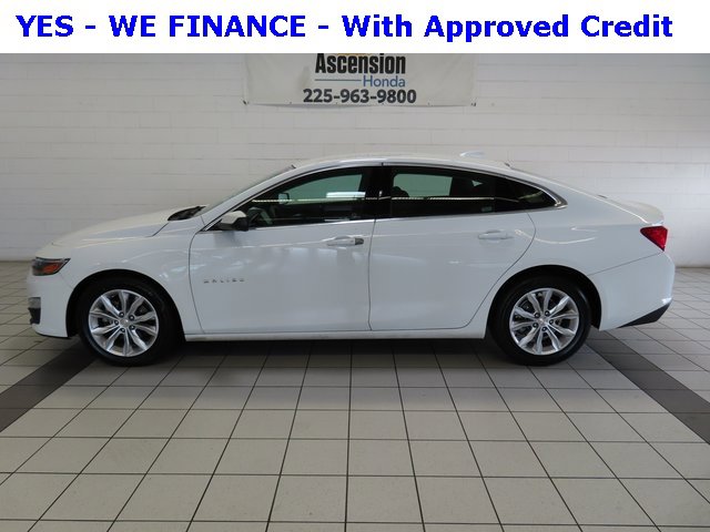 Used 2023 Chevrolet Malibu LT image 3
