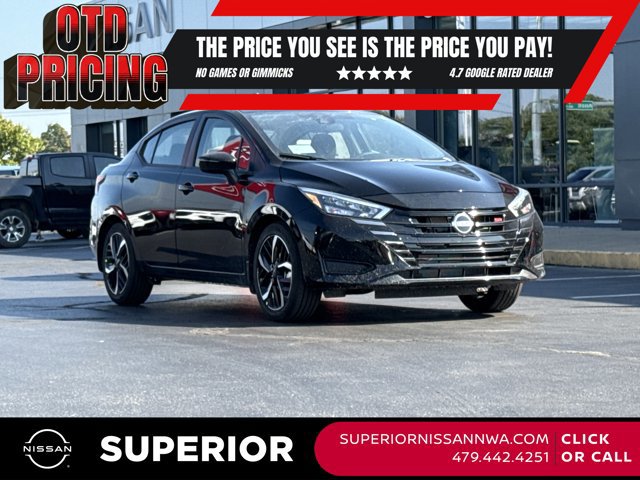 New 2025 Nissan Versa SR w/ Trunk Package