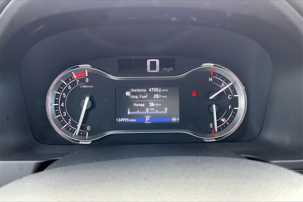 Used 2017 Honda Pilot Touring image 14