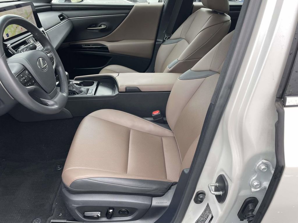 Used 2024 Lexus ES 350 350 image 29