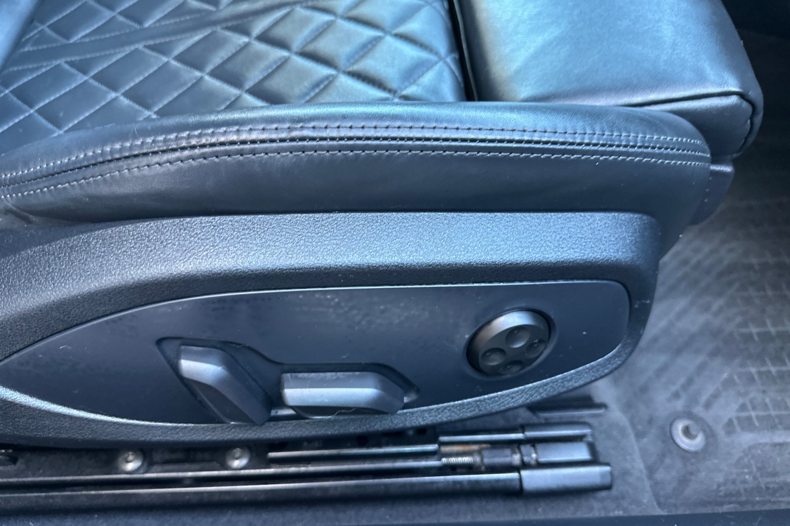 Used 2017 Audi TT 2.0T AWD/4WD image 21