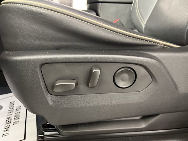 Used 2024 Chevrolet Tahoe Premier image 34