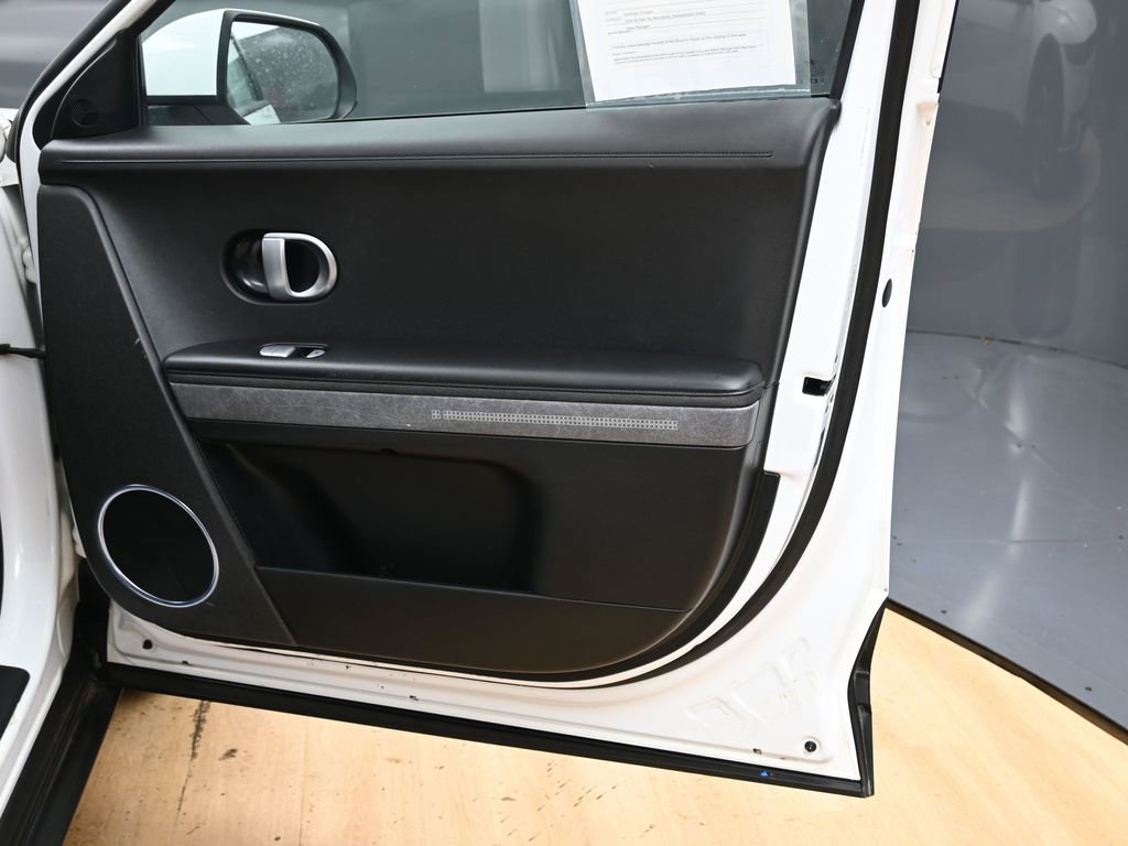Used 2023 Hyundai Ioniq 5 SEL RWD image 38