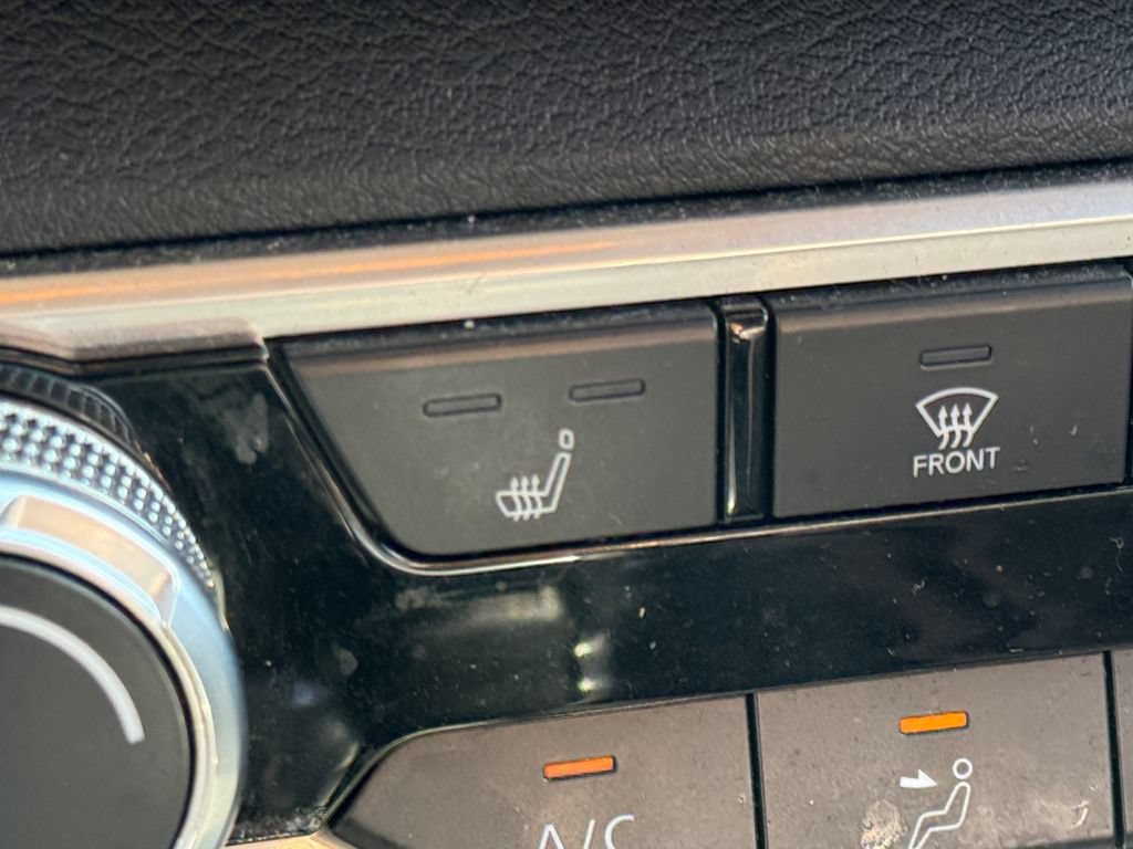 Used 2019 Nissan Altima 2.5 SR w/ SR Premium Package FWD image 35