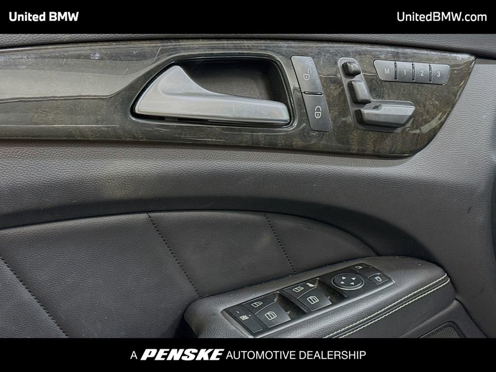 Used 2014 Mercedes-Benz CLS 550 image 3