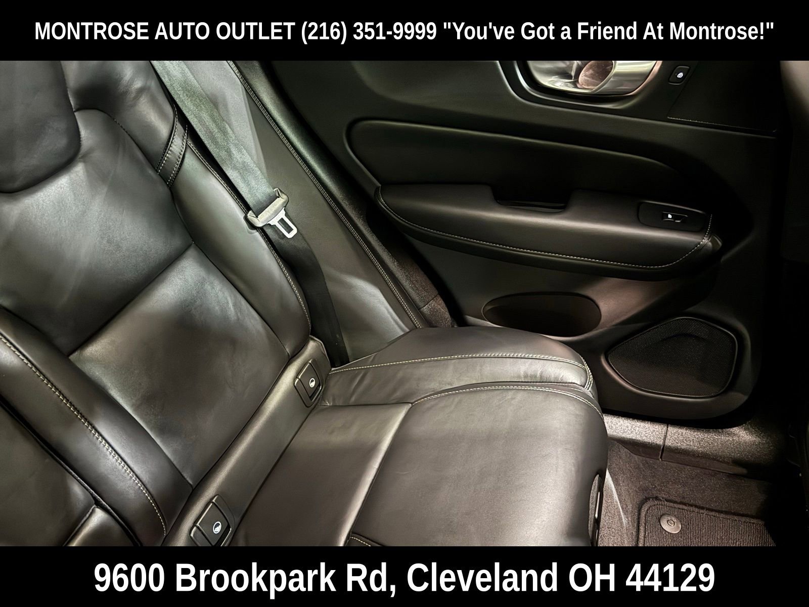 Used 2024 Volvo XC60 T8 Ultimate w/ Protection Package Premier image 31