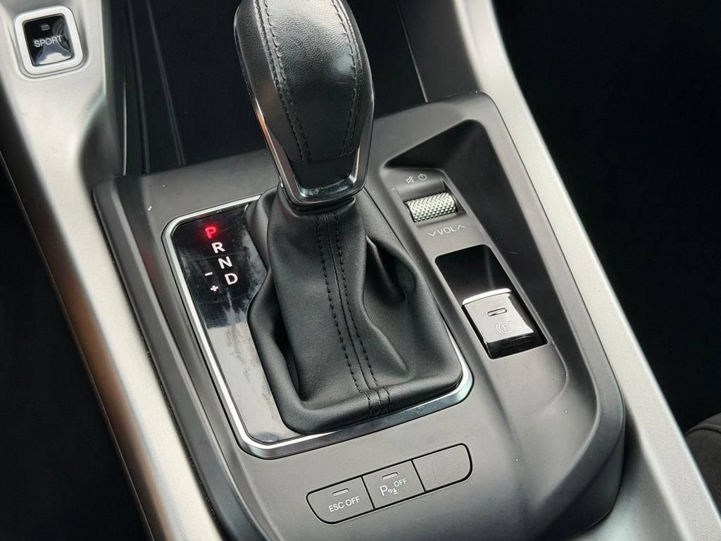 Used 2024 Dodge Hornet R/T w/ Track Pack AWD/4WD image 18