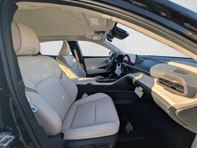 New 2026 Toyota Crown Limited image 7