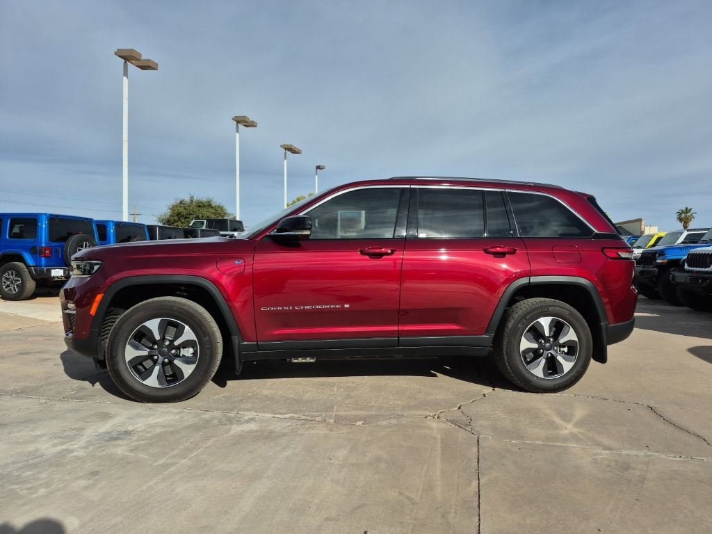 New 2024 Jeep Grand Cherokee Limited 4xe w/ Luxury Tech Group II image 7