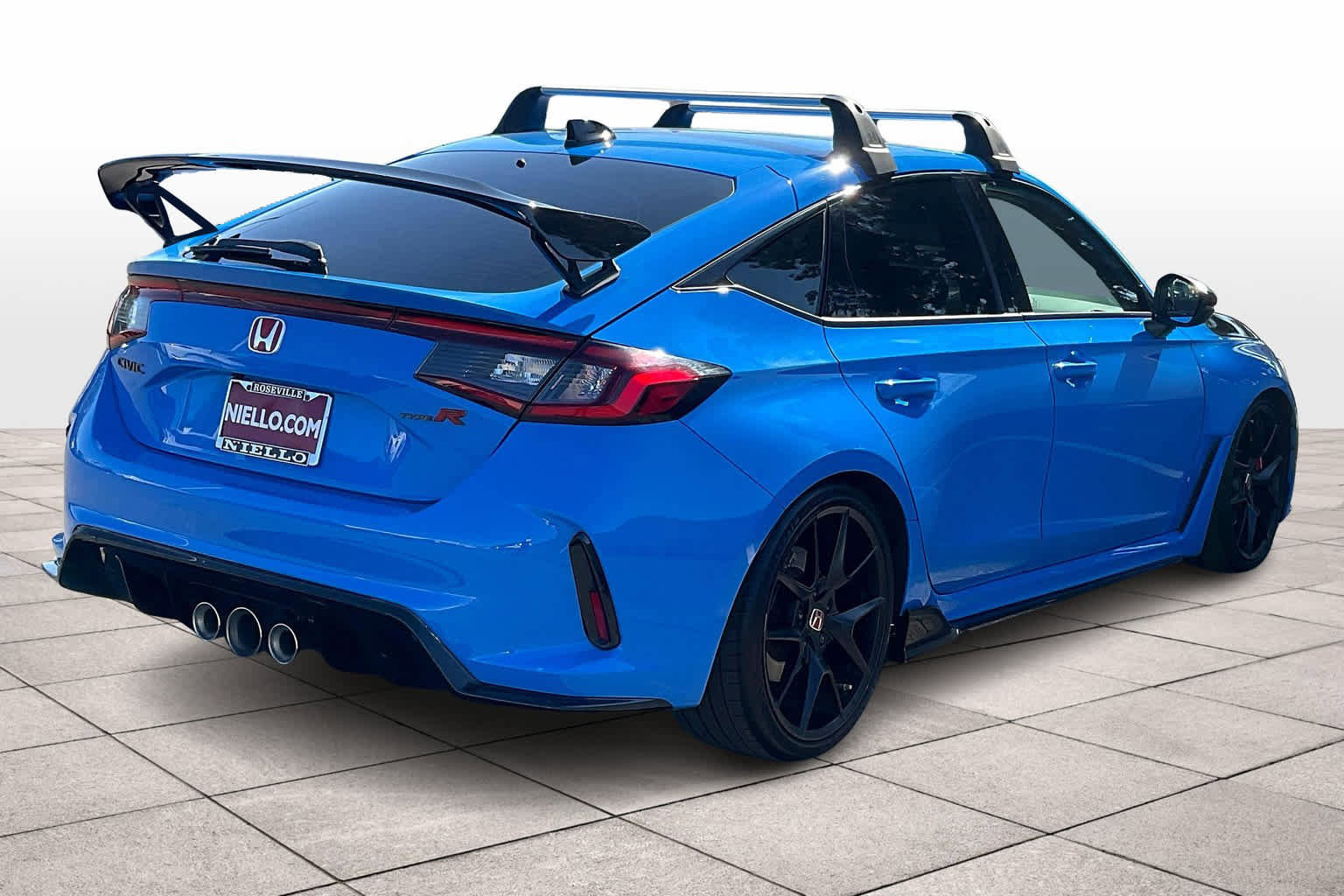 Used 2023 Honda Civic Type R image 15