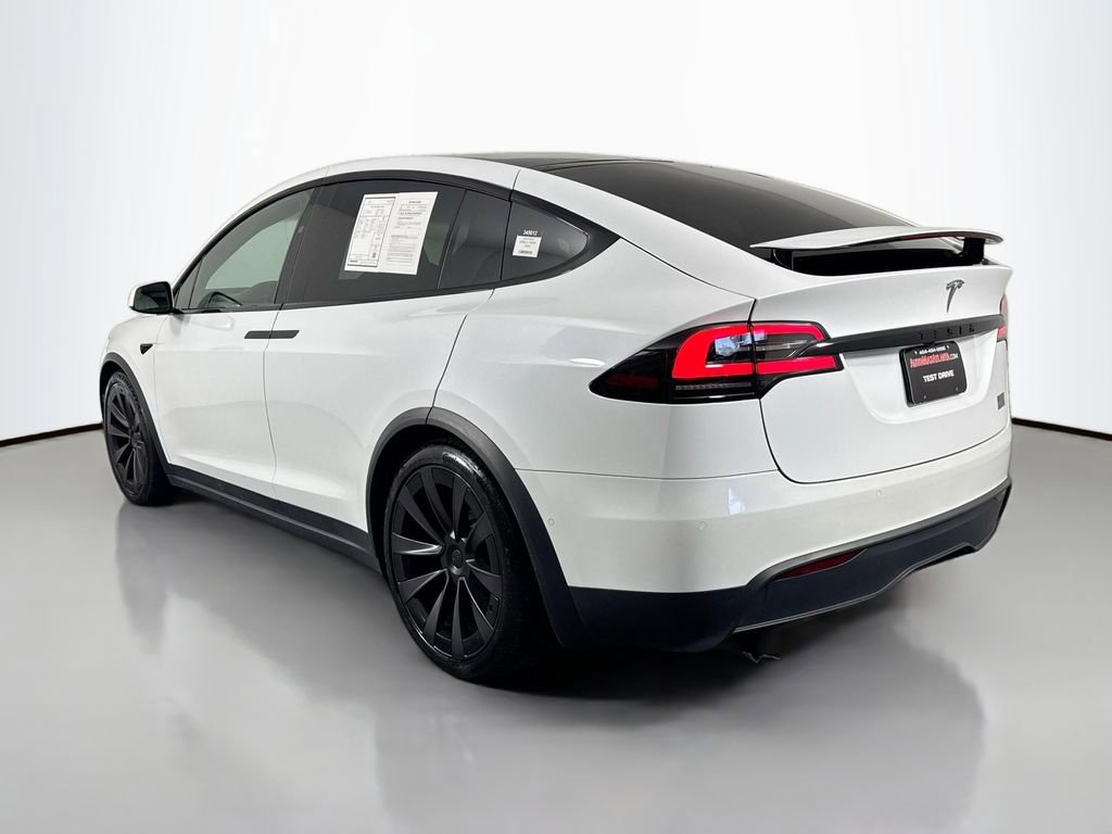 Used 2022 Tesla Model X Plaid image 7