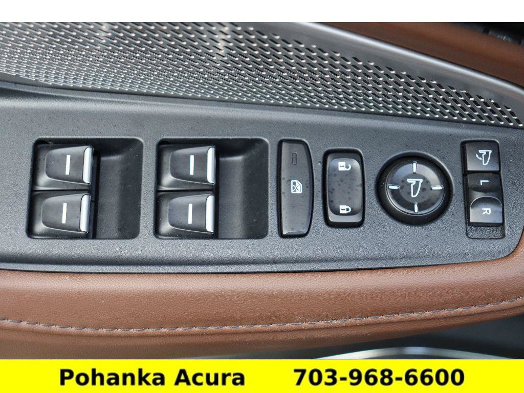 Certified 2024 Acura MDX SH-AWD w/ Technology Package image 24