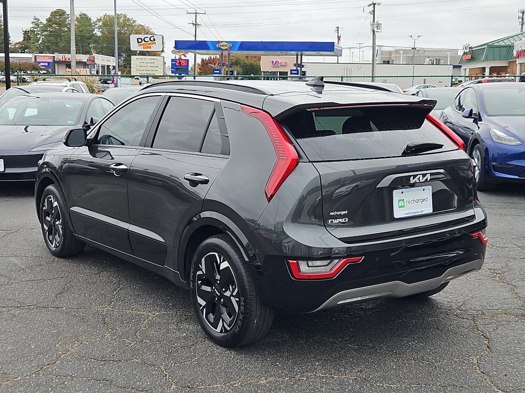 Used 2024 Kia Niro Wave image 2